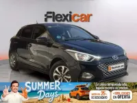 Usado Hyundai i20 99 CV (72 kW) 2020 Negro Utilitario