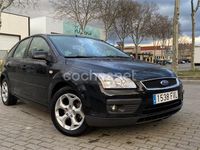 Usado Ford Focus Trend 100 CV (73 kW) 2007 Negro Berlina