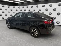 Usado Renault Arkana Techno 140 CV (102 kW) 2023 Negro SUV