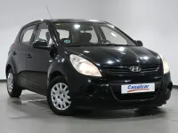 Usado Hyundai i20 Classic 78 CV (57 kW) 2010 Negro Utilitario