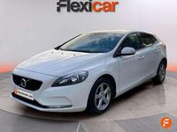 Usado Volvo V40 Momentum 120 CV (88 kW) 2018 Blanco Utilitario