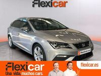 Usado Seat Leon FR 150 CV (110 kW) 2019 Gris Familiar