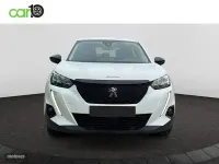 Usado Peugeot 2008 Active 110 CV (80 kW) 2022 Blanco SUV