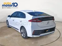 Usado Hyundai Ioniq 141 CV (103 kW) 2018 Blanco Utilitario