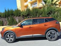 Usado Peugeot 2008 Allure 100 CV (73 kW) 2020 Naranja SUV