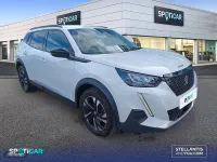 Usado Peugeot 2008 Allure 130 CV (95 kW) 2022 Blanco SUV