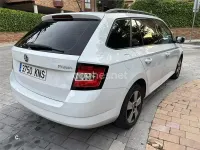 Usado Skoda Fabia Style 95 CV (69 kW) 2018 Blanco Familiar