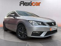 Usado Seat Leon Style 130 CV (95 kW) 2020 Gris Berlina