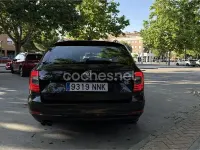 Usado Skoda Superb Exclusive 170 CV (125 kW) 2013 Granate Familiar