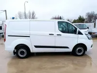 Usado Ford Transit Custom Trend 131 CV (96 kW) 2022 Blanco Van