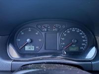 Usado VW Polo Advance 69 CV (50 kW) 2005 Azul Utilitario