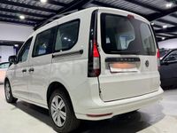 Usado VW Caddy Beach 102 CV (75 kW) 2021 Blanco Monovolumen