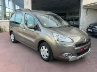 Usado Peugeot TePee Outdoor 92 CV (67 kW) 2015 Marrón Van