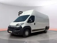 Usado Citroën Jumper 140 CV (102 kW) 2021 Blanco Monovolumen