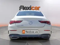 Usado Mercedes CLA180 122 CV (89 kW) 2019 Blanco Berlina