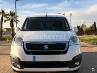 Usado Peugeot Partner Tepee Active 100 CV (73 kW) 2017 Blanco Monovolumen