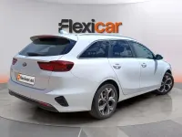 Usado Kia Ceed 136 CV (100 kW) 2020 Blanco Utilitario