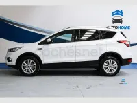 Usado Ford Kuga Trend 120 CV (88 kW) 2019 Azul SUV