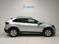 Usado VW Taigo Life 110 CV (80 kW) 2023 Gris plata SUV