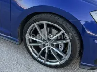 Usado VW Golf VII R 310 CV (228 kW) 2017 Azul Familiar