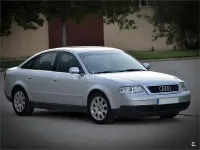 Usado Audi A6 165 CV (121 kW) 1997 Gris / plata Berlina