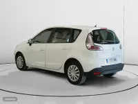 Usado Renault Scénic III Expression 110 CV (80 kW) 2014 Blanco Monovolumen