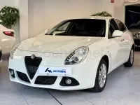 Usado Alfa Romeo Giulietta 170 CV (125 kW) 2016 Blanco Utilitario