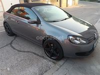 Usado VW Golf Cabriolet 105 CV (77 kW) 2012 Gris / plata Descapotable