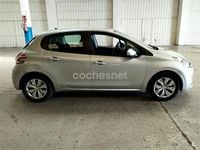Usado Peugeot 208 Access 82 CV (60 kW) 2015 Gris / plata Utilitario