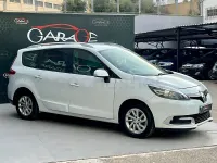 Usado Renault Grand Scénic 115 CV (84 kW) 2015 Blanco Monovolumen
