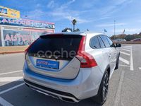Usado Volvo V60 CC Summum 190 CV (139 kW) 2016 Gris / plata Familiar