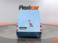 Usado Renault Master 150 CV (110 kW) 2024 Blanco Monovolumen