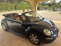 Usado VW New Beetle 115 CV (84 kW) 2006 Azul Utilitario