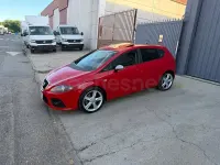Usado Seat Leon FR 170 CV (125 kW) 2009 Rojo Utilitario
