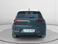 Usado VW Golf VIII Life 116 CV (85 kW) 2023 Gris / plata Berlina