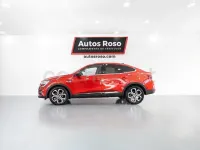 Usado Renault Arkana Zen 145 CV (106 kW) 2022 Rojo SUV