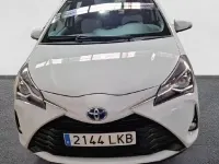 Usado Toyota Yaris Active 100 CV (73 kW) 2020