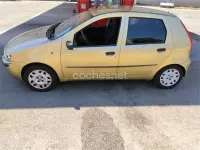 Usado Fiat Punto 60 CV (44 kW) 1999 Beige Berlina