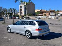 Usado BMW 530 231 CV (169 kW) 2006 Gris / plata Familiar