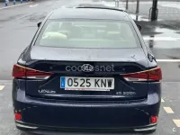 Usado Lexus IS300h Executive Line 223 CV (164 kW) 2018 Azul Berlina