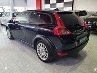 Usado Volvo C30 Summum 115 CV (84 kW) 2012 Negro Utilitario