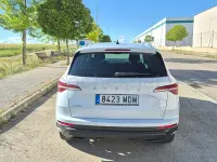 Usado Skoda Karoq Style 150 CV (110 kW) 2023 Blanco SUV