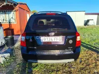 Usado Kia Carens Active 140 CV (102 kW) 2007 Negro Monovolumen