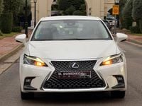 Usado Lexus CT200h Sport Line 136 CV (100 kW) 2015 Blanco Utilitario