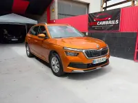 Usado Skoda Kamiq Ambition 90 CV (66 kW) 2022 Naranja SUV