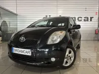 Usado Toyota Yaris Sol 90 CV (66 kW) 2008 Negro Utilitario