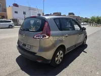 Usado Renault Scenic E-Tech Authentique 110 CV (80 kW) 2010 Beige Monovolumen