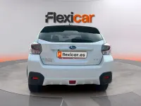 Usado Subaru XV 114 CV (83 kW) 2018 Blanco SUV