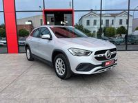Käytetty Mercedes GLA180 115 HP (84 kW) 2022 Harmaa Katumaasturi
