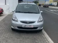 Usado Honda Jazz 78 CV (57 kW) 2008 Gris / plata Utilitario